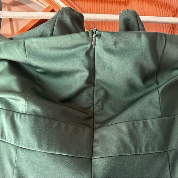 Green strapless romper size medium - Picture 4 of 5